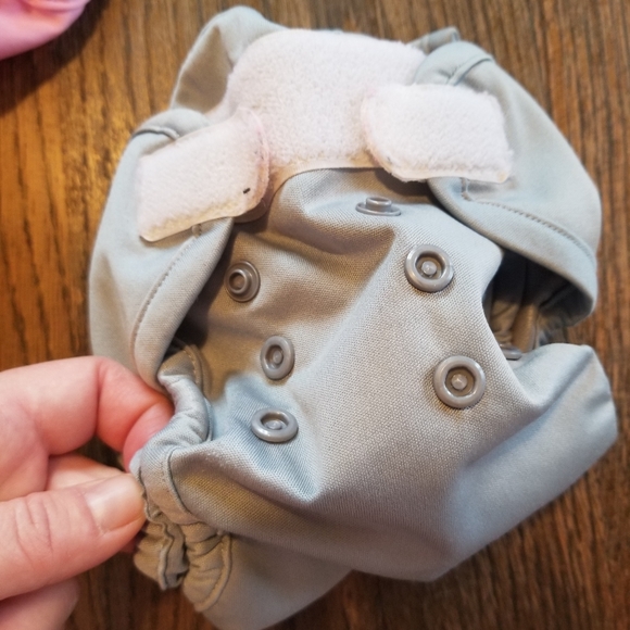 Newborn cloth diaper bundle - Picture 7 of 8